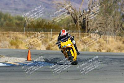 media/Jan-08-2022-SoCal Trackdays (Sat) [[1ec2777125]]/Turns 1 and 2 Exit (1130am)/